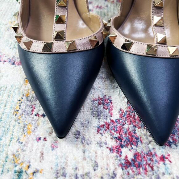 Valentino Black Rockstud Point Toe Heels - Picture 6 of 10